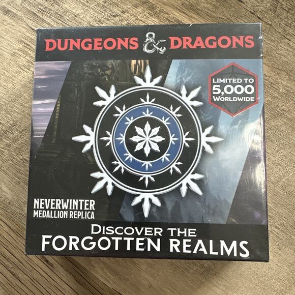 NEW Dungeons & Dragons Limited Edition Neverwinter Heraldry Metal Medallion D&D - Picture 1 of 4